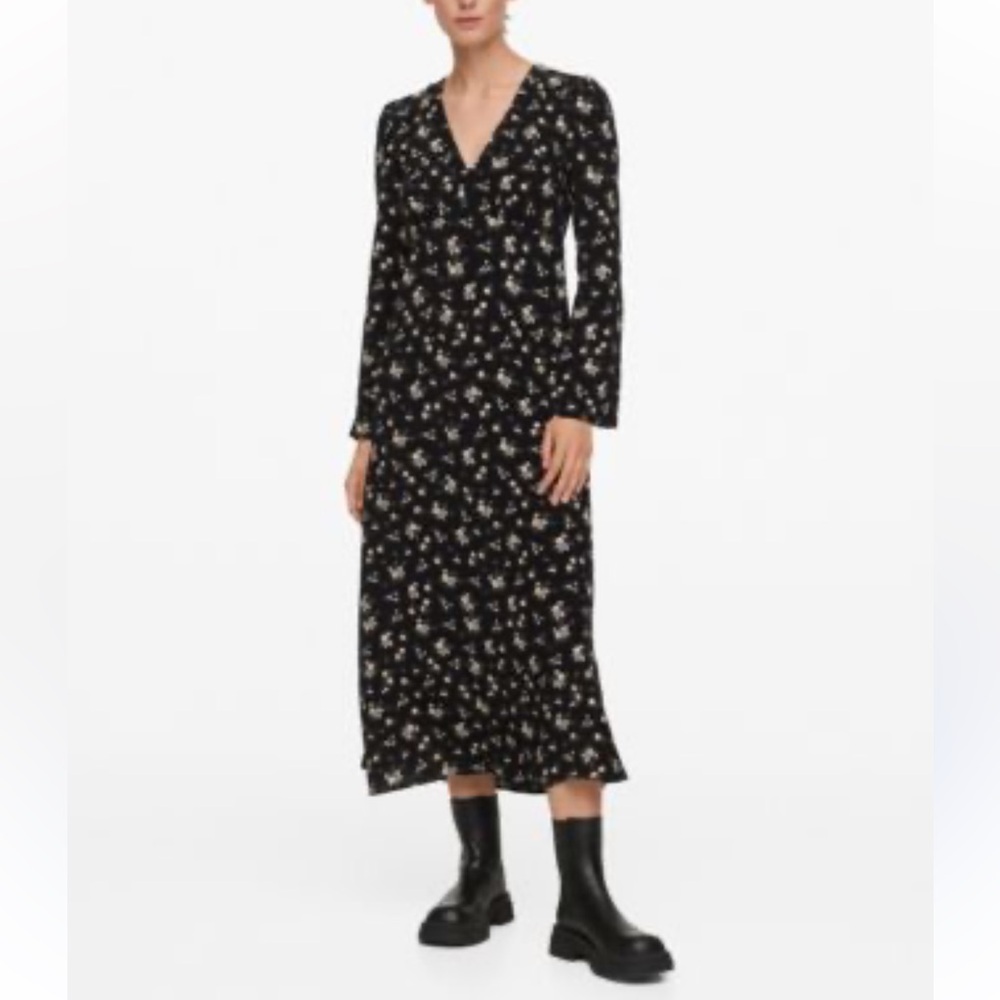 Flynn Skye Black Floral Long Sleeve Dress